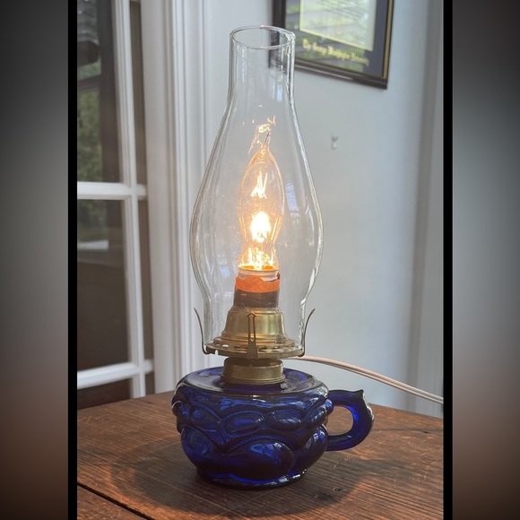Small Cobalt Blue Glass Hurricane Lamp Electric - Picture 7 of 8